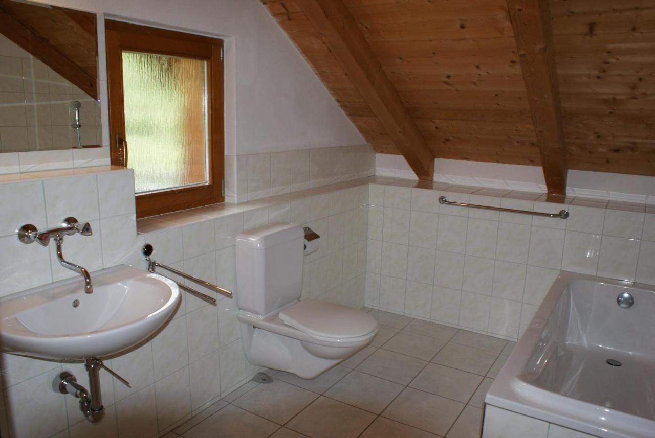 Rustikale Und Grosszuegige Ferienwohnung Касперске Хори Екстериор снимка